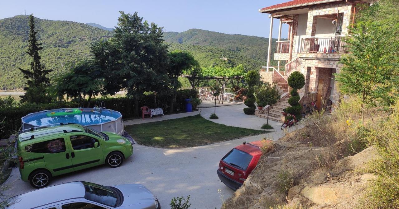 Guesthouse Zografia Vrasná Exteriér fotografie