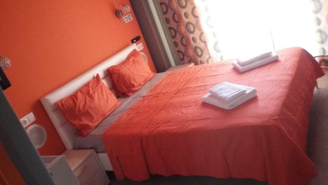 Guesthouse Zografia Vrasná Exteriér fotografie