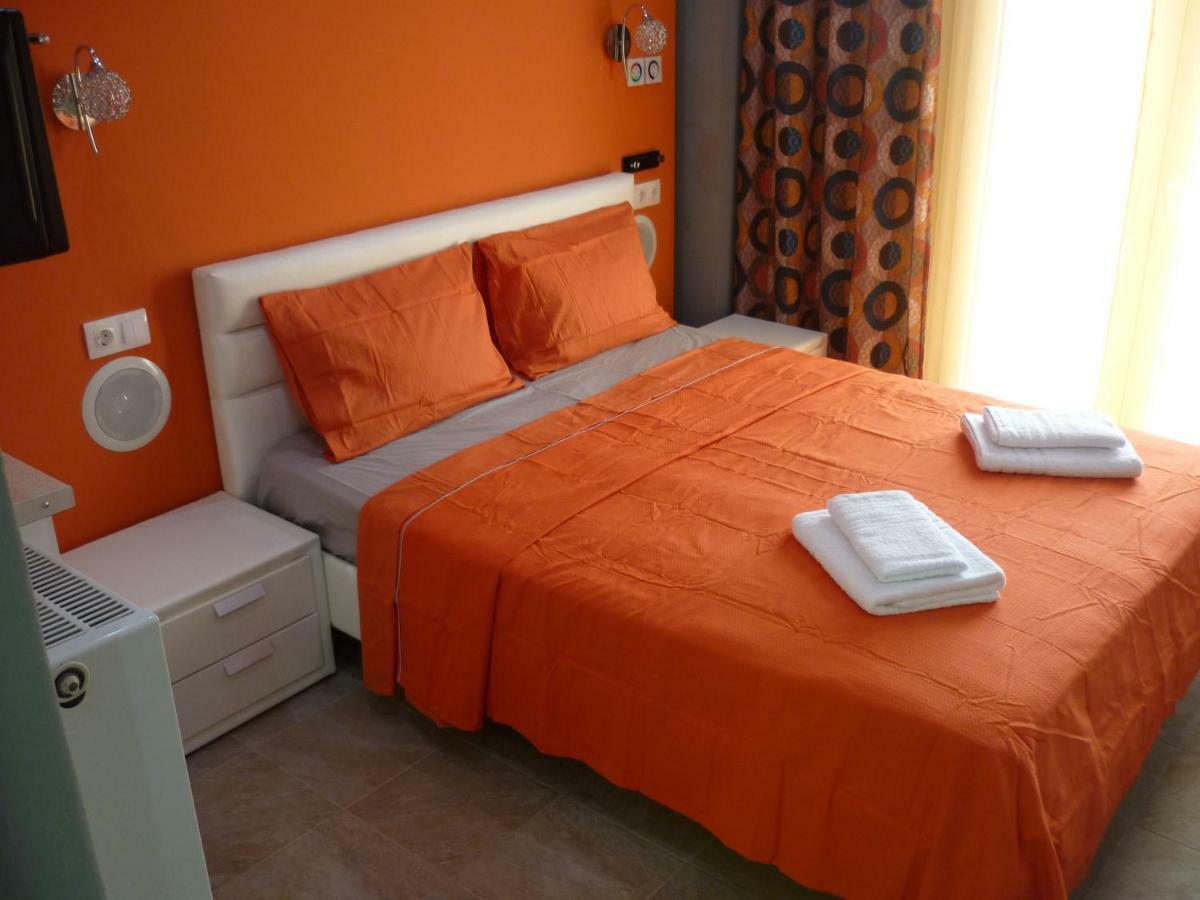 Guesthouse Zografia Vrasná Exteriér fotografie